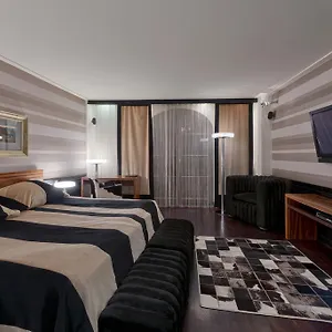Wentzl 4*, Krakow Poland